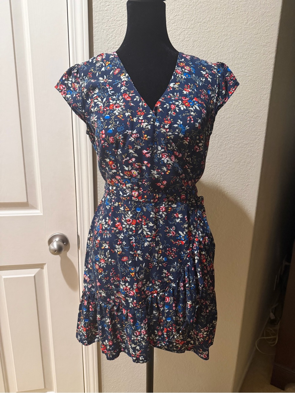 Women’s Navy Floral Dress